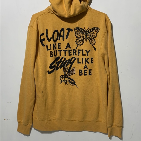 Muhammad Ali Yellow Hoodie ROOTS OF FIGHT - Picture 2 of 10
